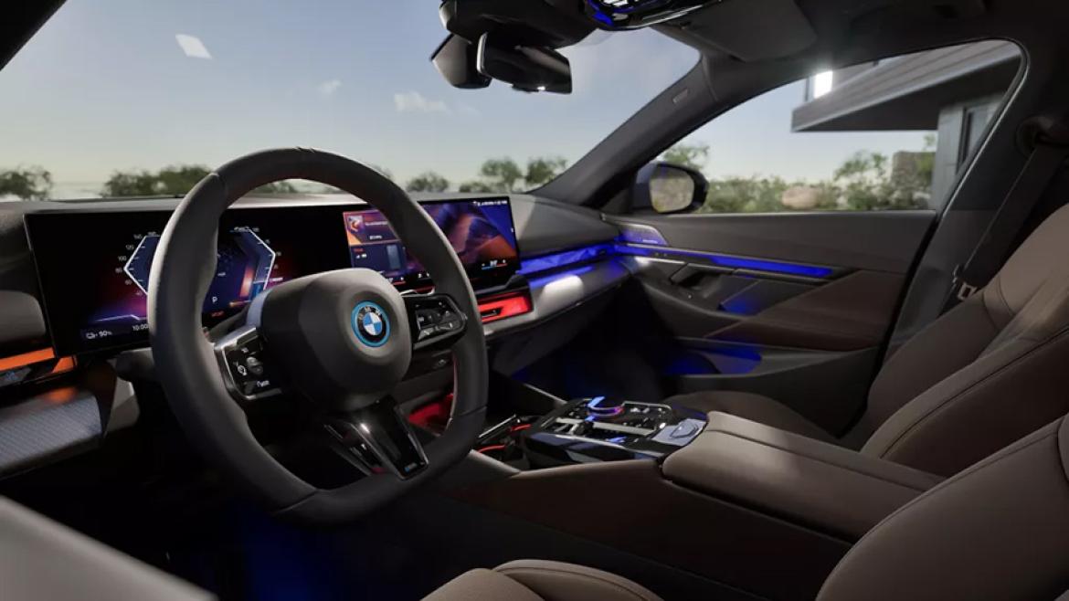 BMW 5シリーズ：五感を刺激する空間